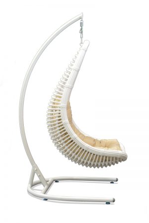 Подвесное кресло из искусственного ротанга